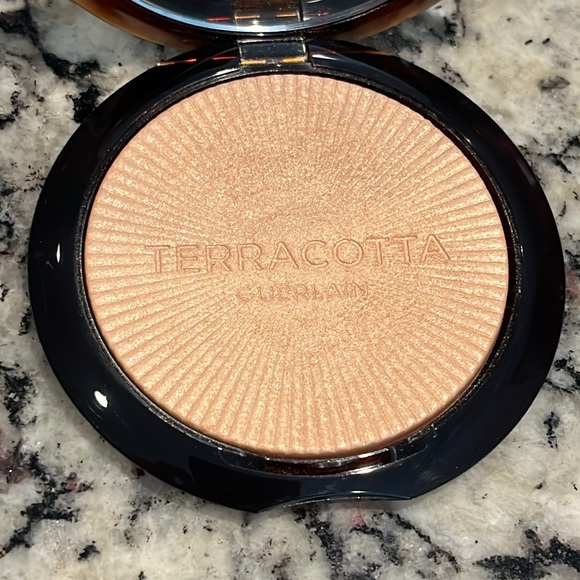 Guerlain Terracotta Luminizer 00 Ivore Rose - Picture 3 of 7